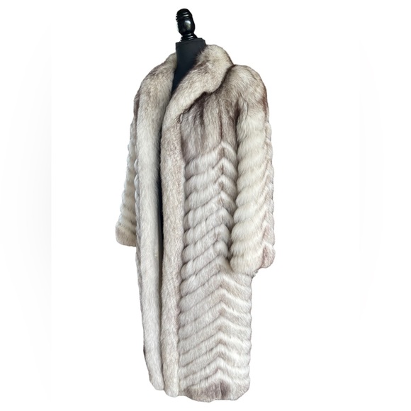 SOLD - Picture 5 of 9